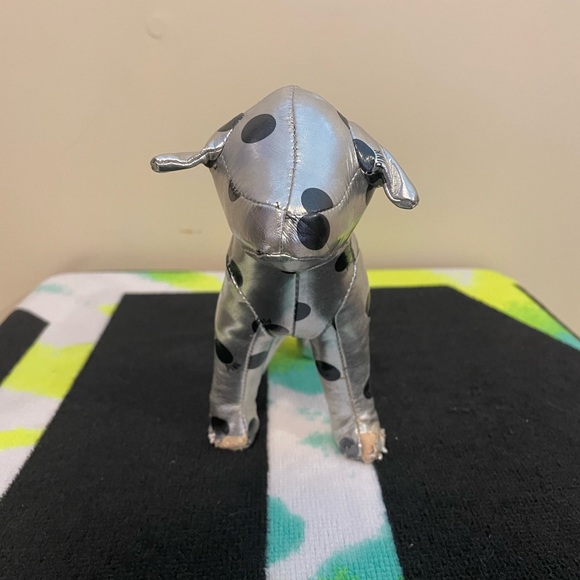 VICTORIA’S SECRET PINK PLUSH SLIVER DOG VS PINK - Picture 3 of 6